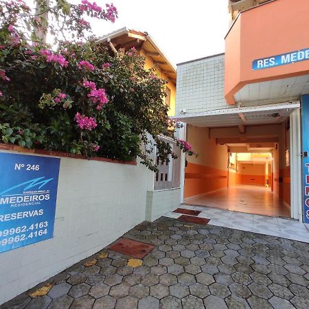 شقة Residencial Medeiros Guarda do Embaú المظهر الخارجي الصورة