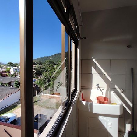شقة Residencial Medeiros Guarda do Embaú الغرفة الصورة