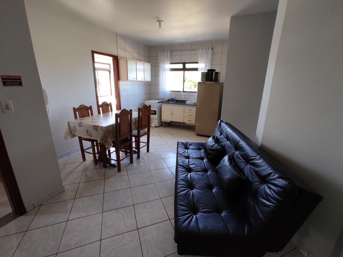 شقة Residencial Medeiros Guarda do Embaú المظهر الخارجي الصورة