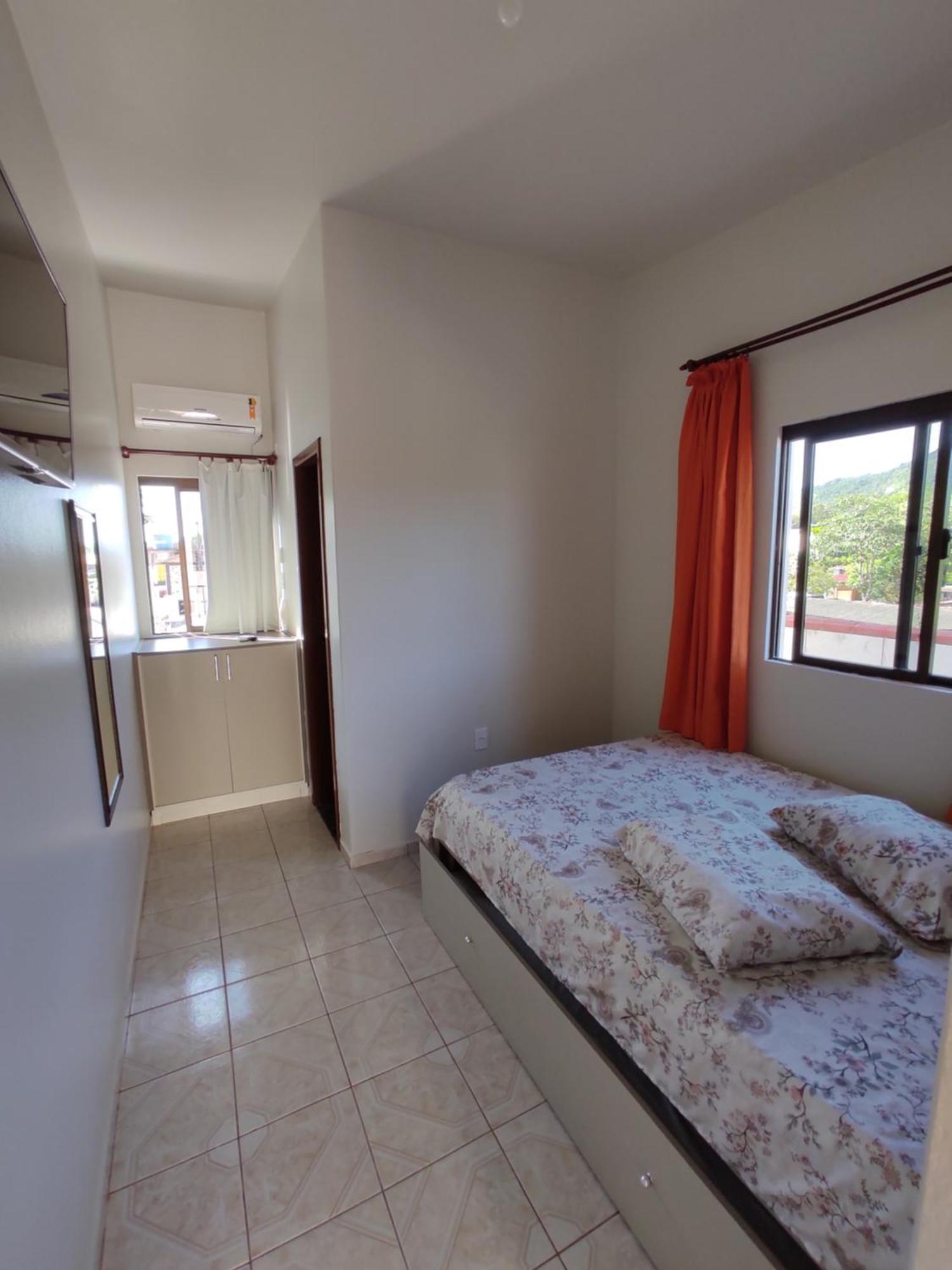 شقة Residencial Medeiros Guarda do Embaú الغرفة الصورة