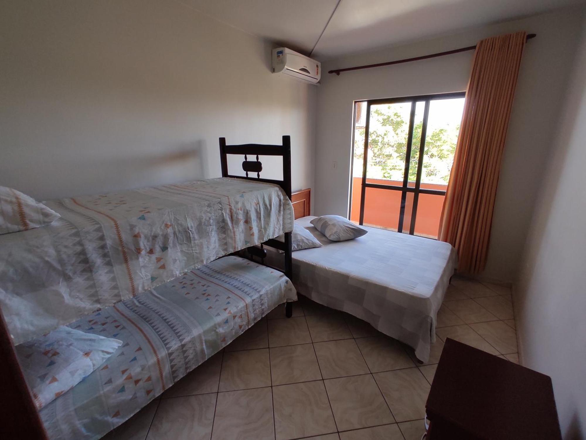شقة Residencial Medeiros Guarda do Embaú الغرفة الصورة